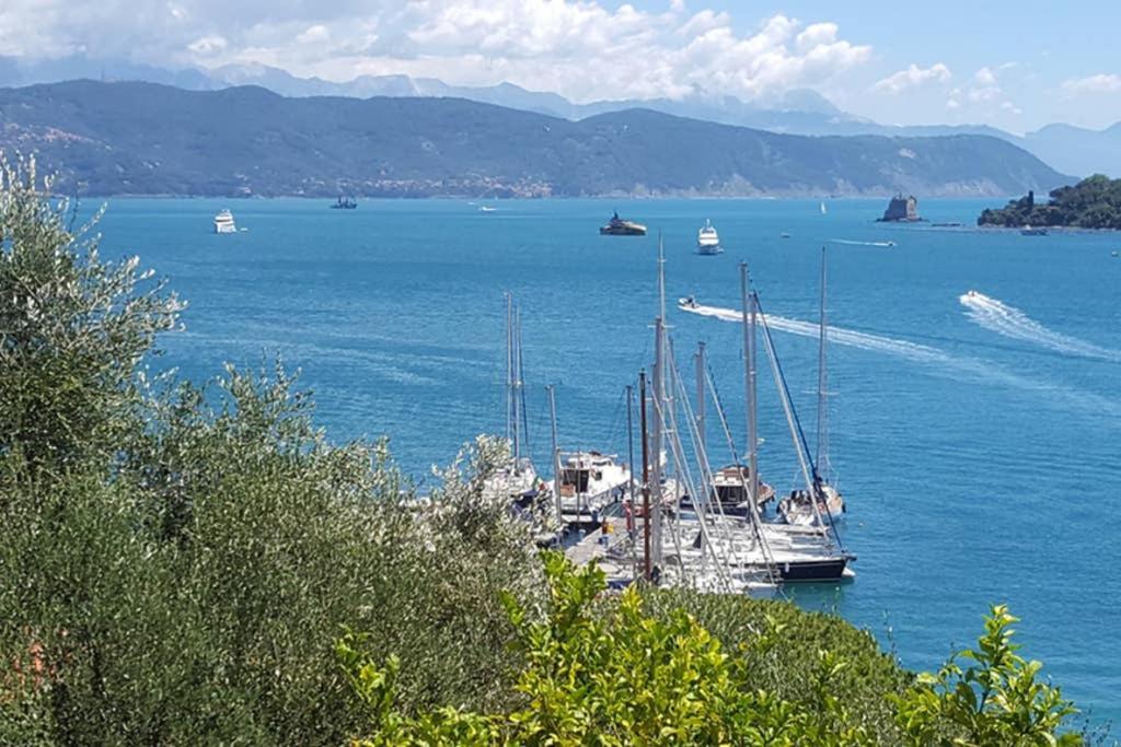 Infinity Blue Apartment Porto Venere Exterior photo